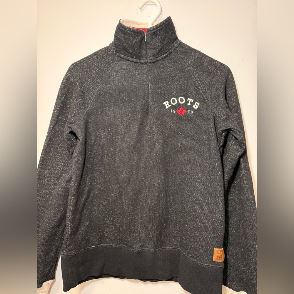 Roots Cabin Fleece Stein Sweatshirt Black Pepper Womens size XS - Picture 5 of 7